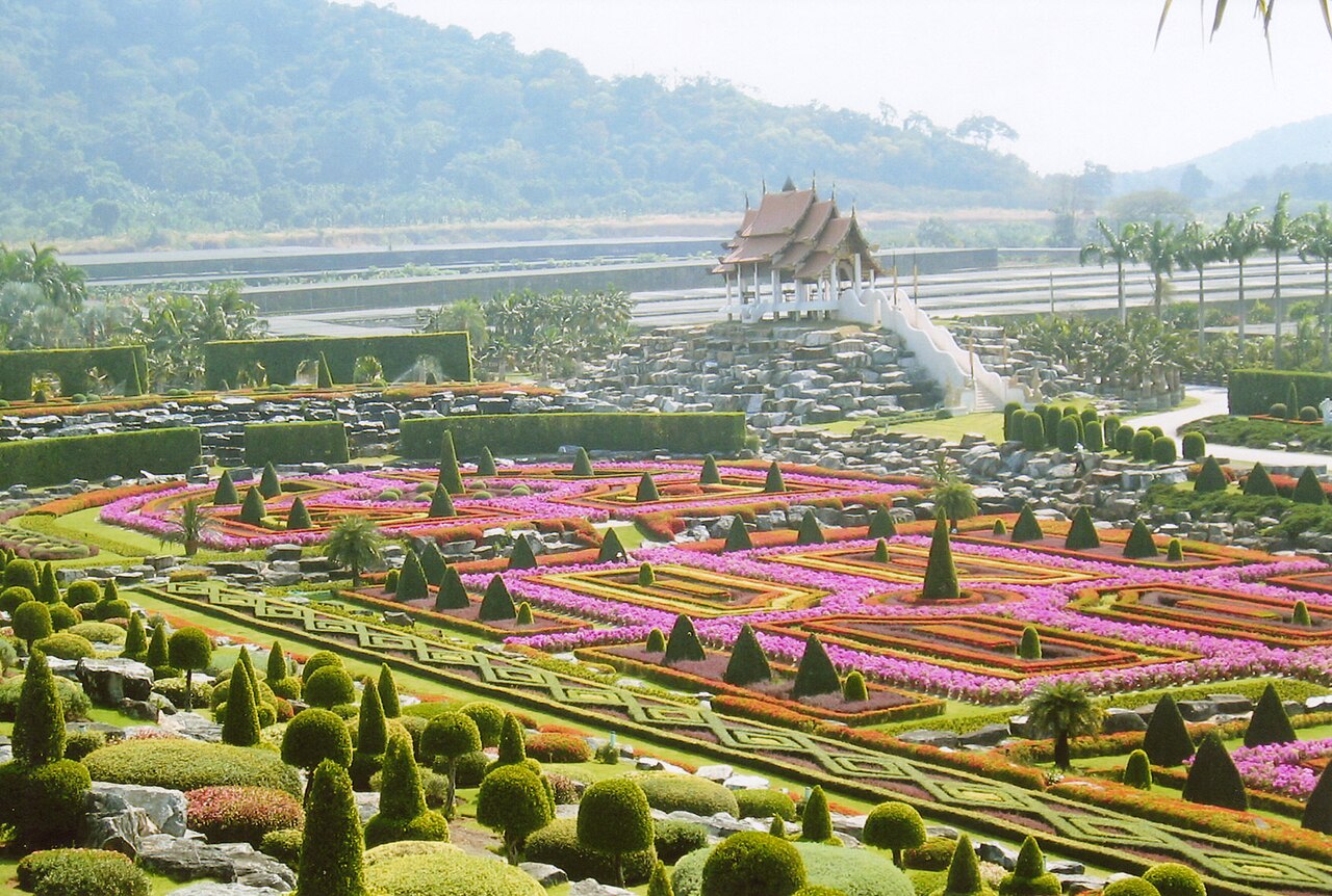 Hotel near Nong Nooch Tropical Garden Pattaya